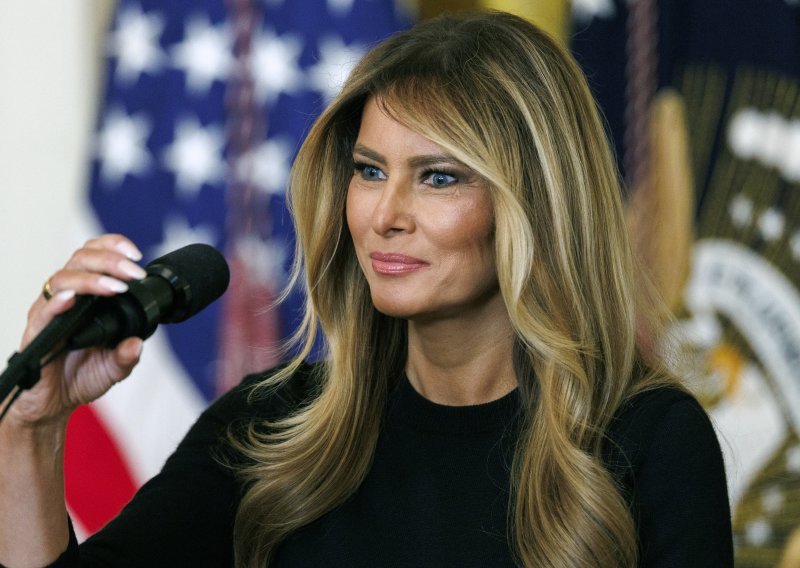 Od druženja s Melanijom do deportacije: Neobičan slučaj brazilske manekenke