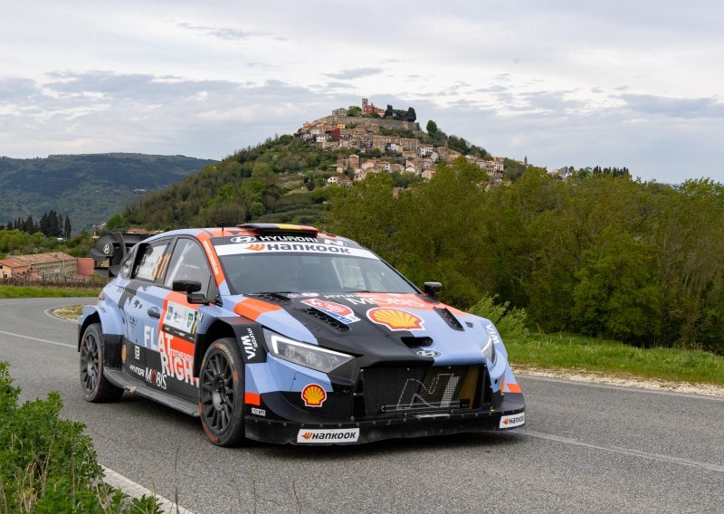 Finac Sami Pajari zadržao vodstvo na WRC Croatia Rallyju