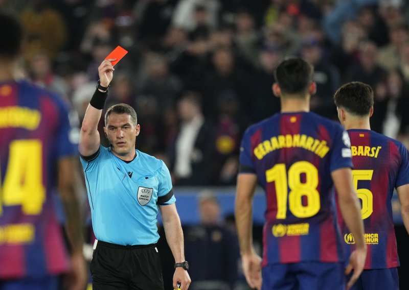 UEFA brutalno kaznila suca utakmice Barcelona - Atletico Madrid