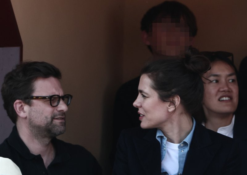 Monako bruji o lijepoj Charlotte: Unuka Grace Kelly pokazala novog partnera