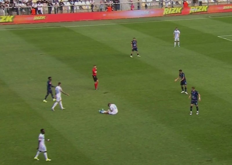 Pogledajte trenutak kad je Rujevica zanijemila, a Zlatko Dalić se ozbiljno zabrinuo