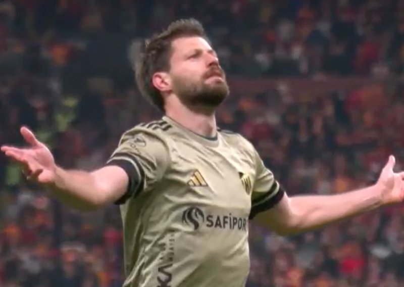 Bruno Petković zabio nakon tri mjeseca pa otvorio dušu: 'Gladan sam golova!'