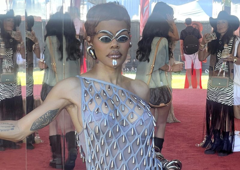 Što je to stavila na lice? Teyana Taylor pojavila se u izdanju koje je sve ostavilo bez riječi