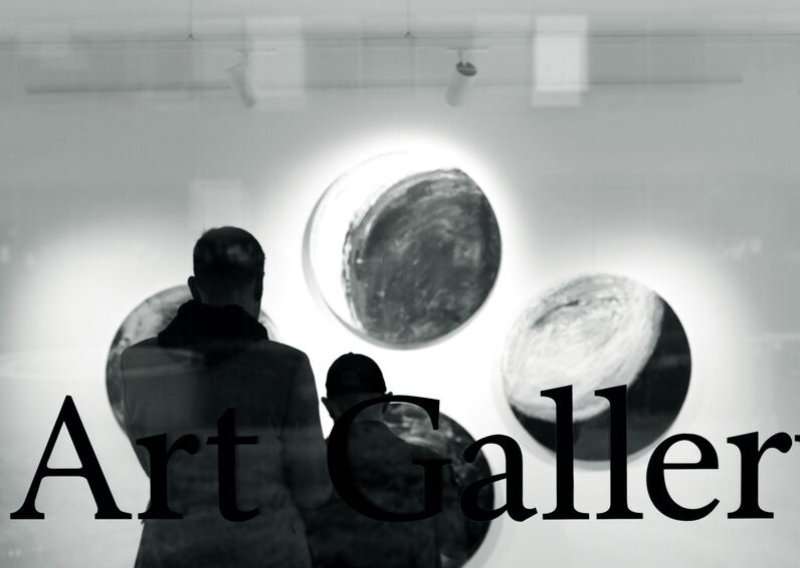 Kristina Bradač Radić otvorila snažnu i introspektivnu izložbu 'The sun heals me, but the moon feels me'