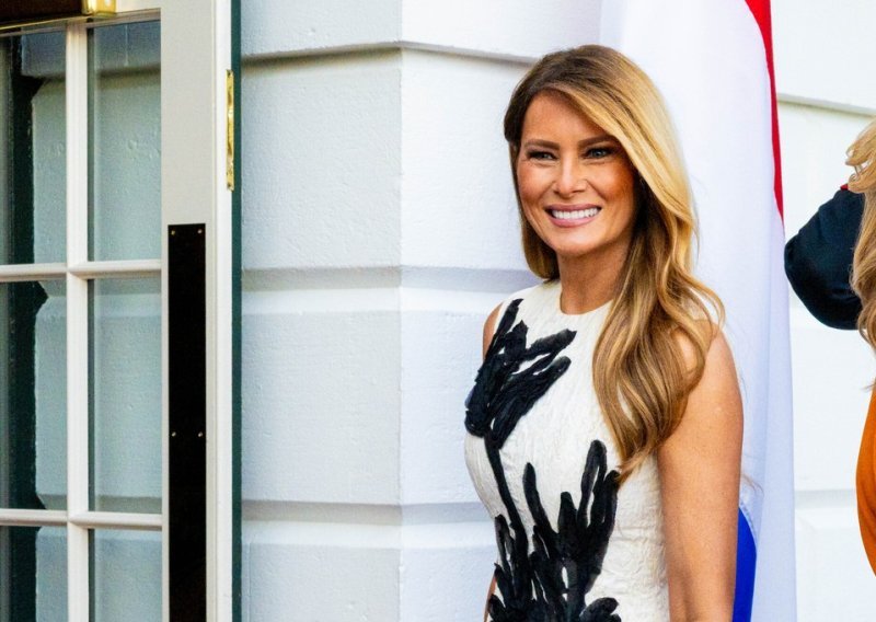 Modni zaokret Melanije Trump nije prošao neopaženo: Zbog ove haljine svi su gledali u nju
