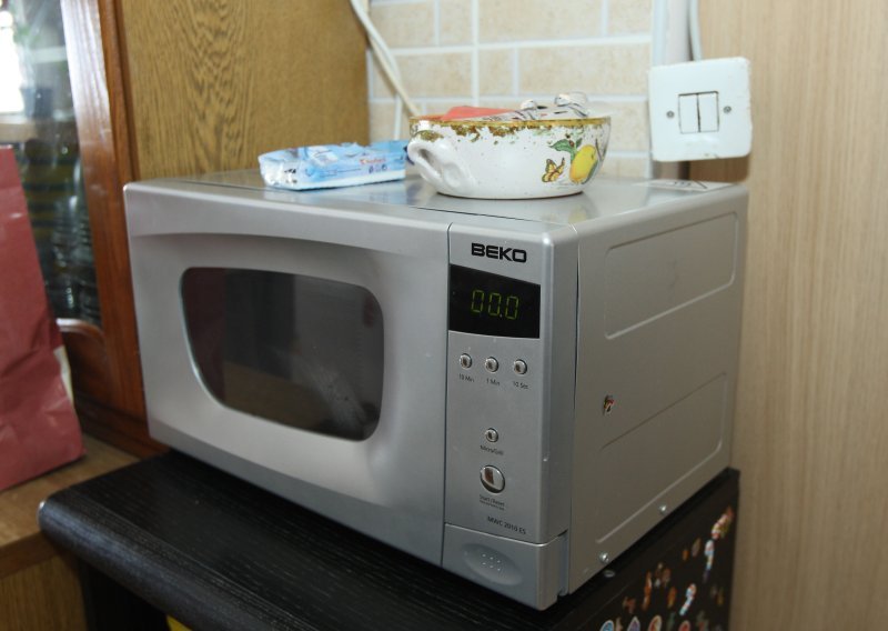 Sve više vozača ključeve drži u mikrovalnoj: Razlog nije nimalo bezazlen