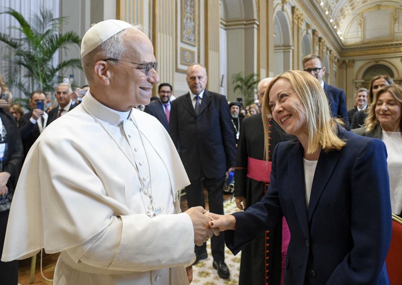 Pakleni problem Georgie Meloni: Zbog Pape se morala prvi put obračunati s Trumpom