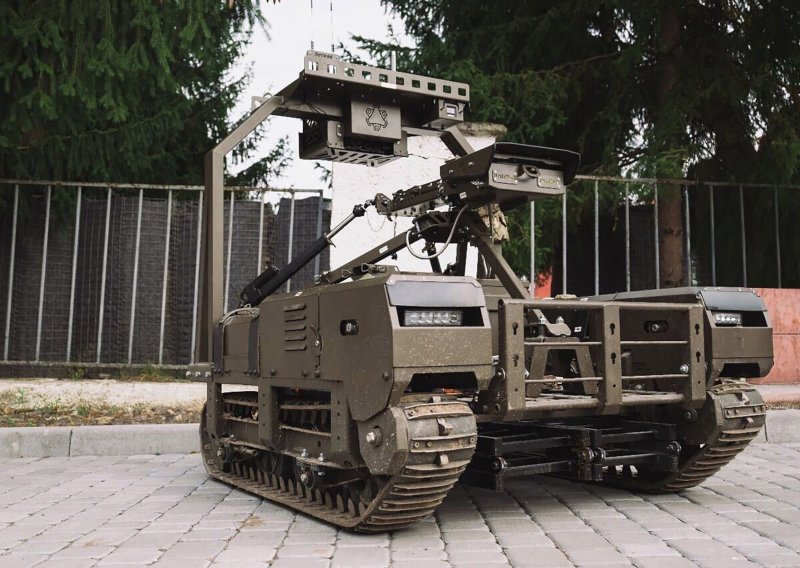 'Ukrajina prvi put zauzela ruski položaj bez vojnika, uz pomoć robota i dronova'