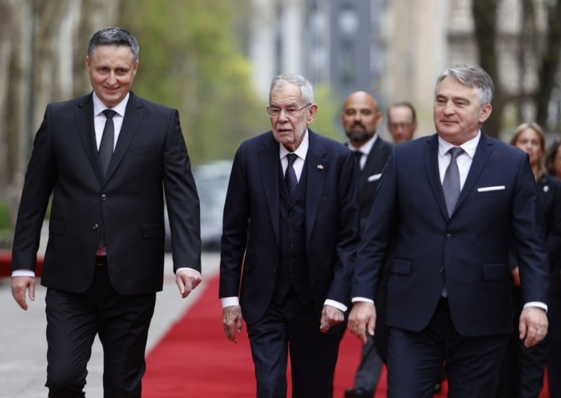 Austrijski predsjednik posjetio BiH: Ratovi destabiliziraju svijet, mora ih se zaustaviti