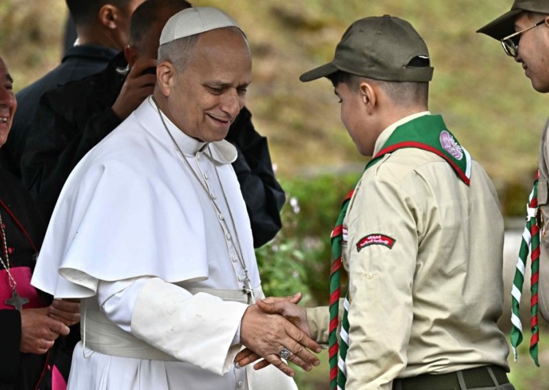 Papa Lav u Alžiru: 'Srce našeg Oca nije uz zle, bahate ili ohole'
