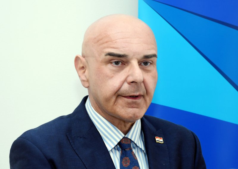 Bijeli štrajk u splitskom Zavodu za socijalni rad, Ružić najavio nova zapošljavanja