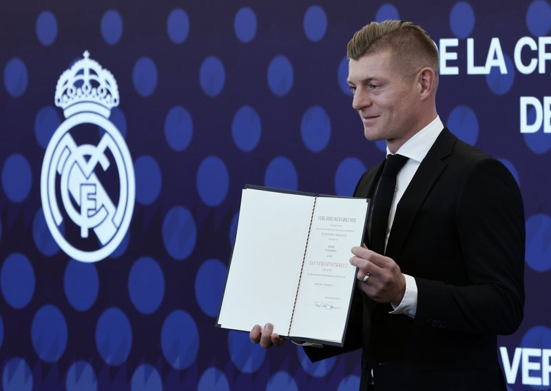 Ovo bi bio spektakl: Otkriveno ime novog trenera Reala, Kroos stiže kao pomoćnik?