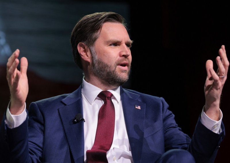 Vanceu dobacivali tijekom govora na sveučilištu: 'Isus Krist ne podržava genocid!'