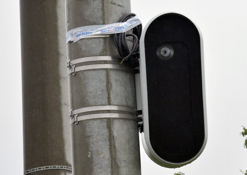 Revolucija na cestama: Kamere uz pomoć AI-a otkrivaju ono što vozači skrivaju