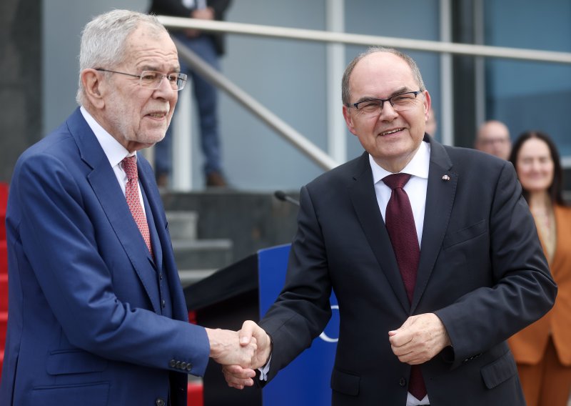 Hoće li Schmidt ostati u BiH? Visoki predstavnik dobio podršku iz Austrije