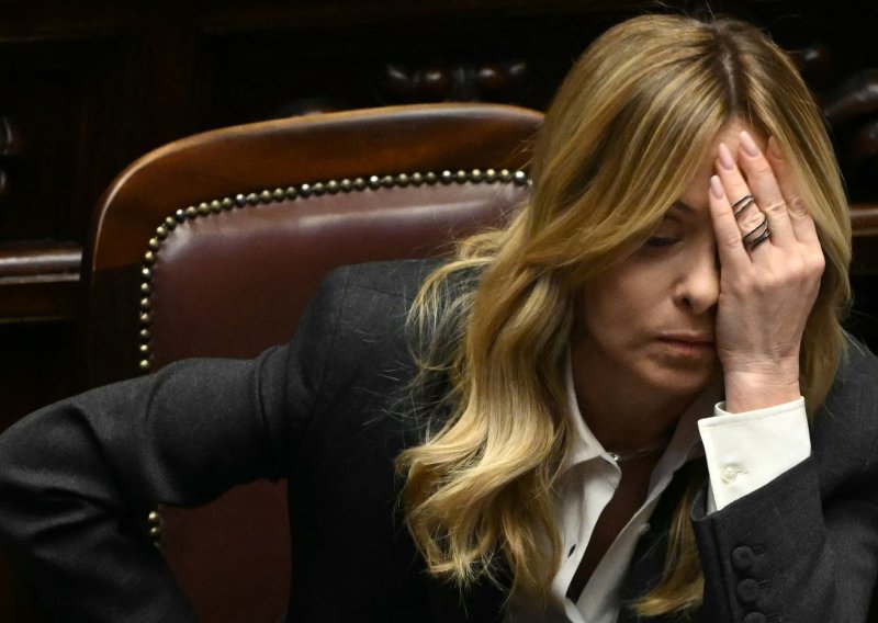 'Hoćemo li nazdraviti za Orbana?' Reakcija Giorgije Meloni postala je hit