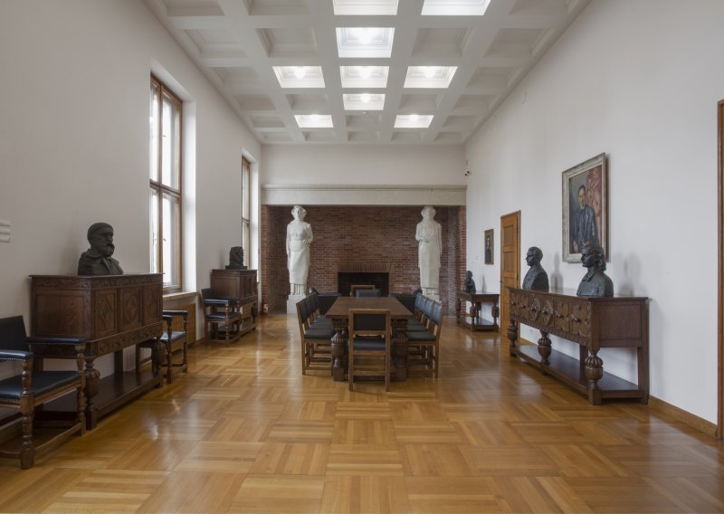 Meštrovićevo stoljeće na splitskim Mejama – dom umjetniku, prostor muzeju, umjetnost publici