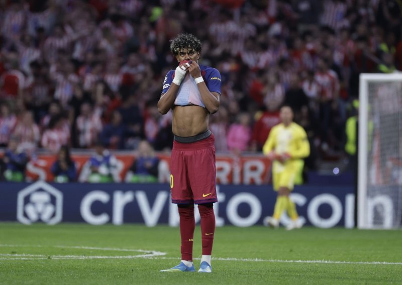 Yamal je svojim potezom izazvao lavinu negativnih komentara: Pogledajte što je radio dok je suigrač krvario