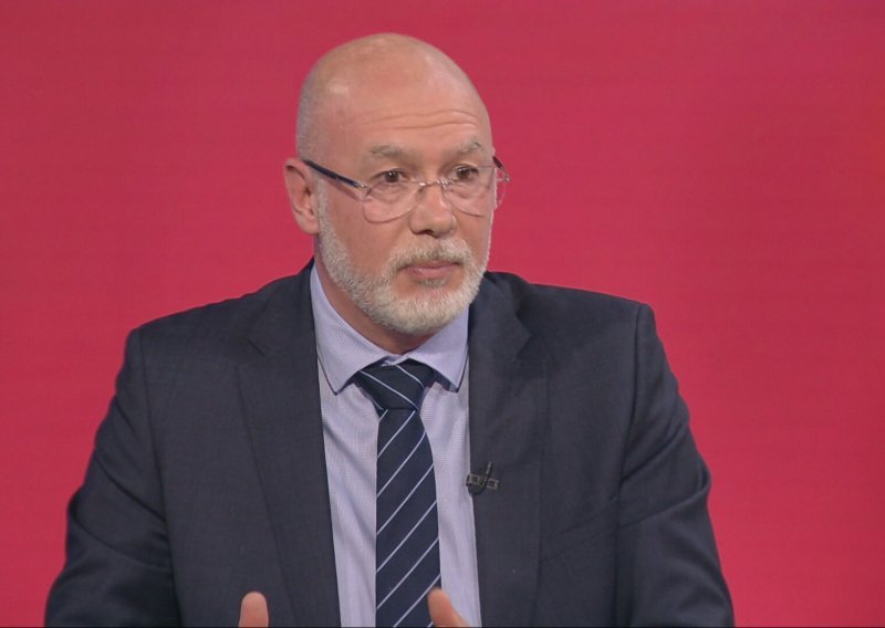 Siniša Krajač tvrdi da je ucjenjivan: 'Plaćeno ljetovanje moga sina? To je djelomično točno'