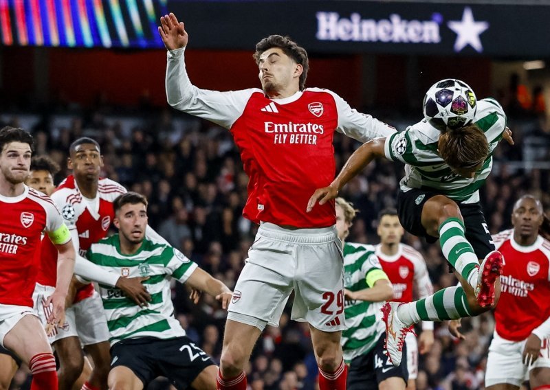 Arsenal do polufinala Lige prvaka stigao bez poraza