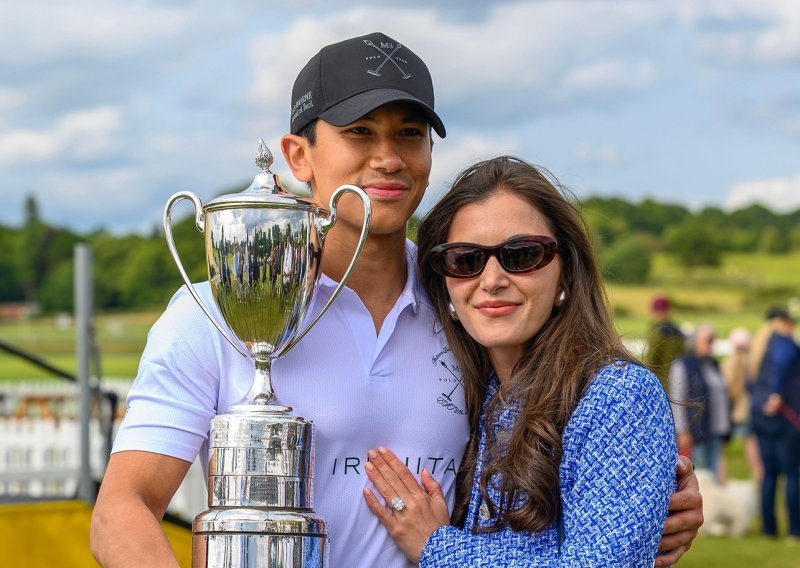 Objavljene nove fotografije: Princeza hrvatskih korijena ne krije koliko uživa u majčinstvu