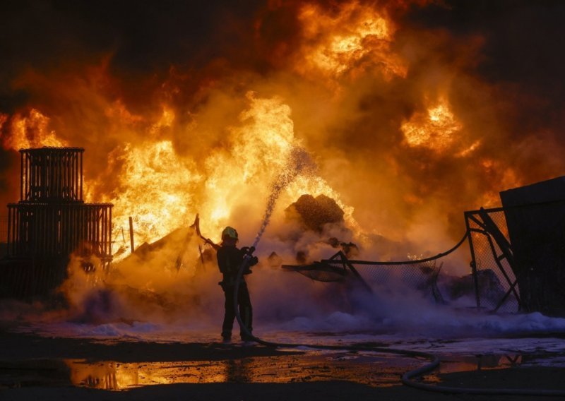 Žestoka paljba na Ukrajinu: Rusi 20 sati bombardirali Dnjepar