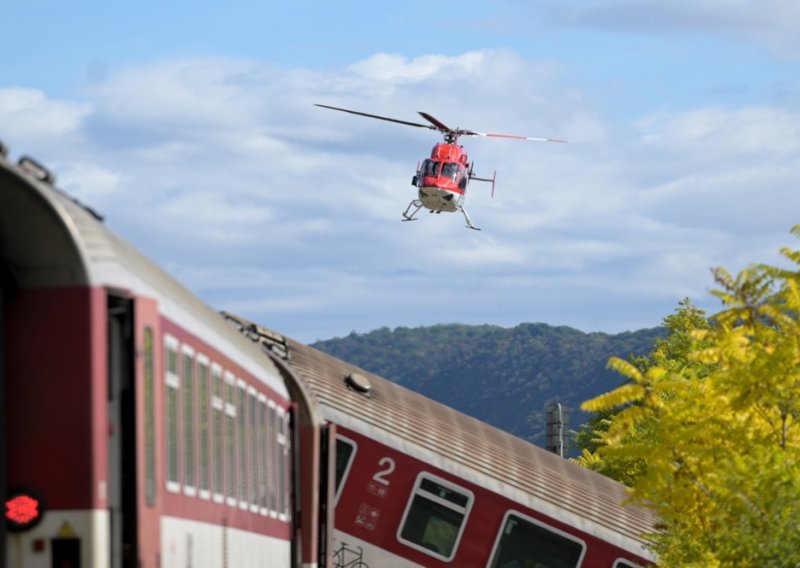 Sudar vlaka i kamiona u Slovačkoj, poginula jedna osoba