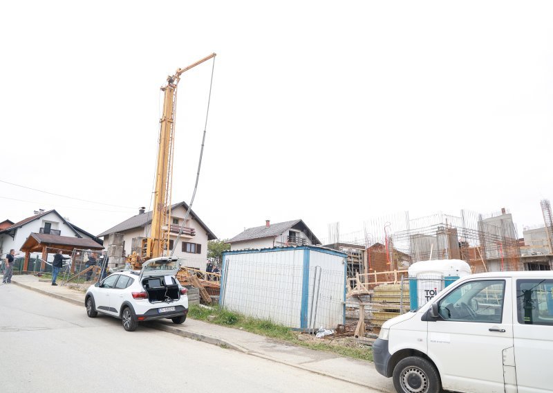 Policija se oglasila zbog pada dizalice: Poginuo radnik na pragu mirovine