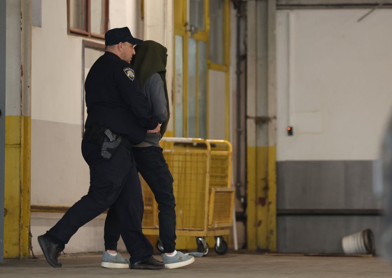 Cure detalji iz afere Taksi: Ovaj su model ponavljali ciklički