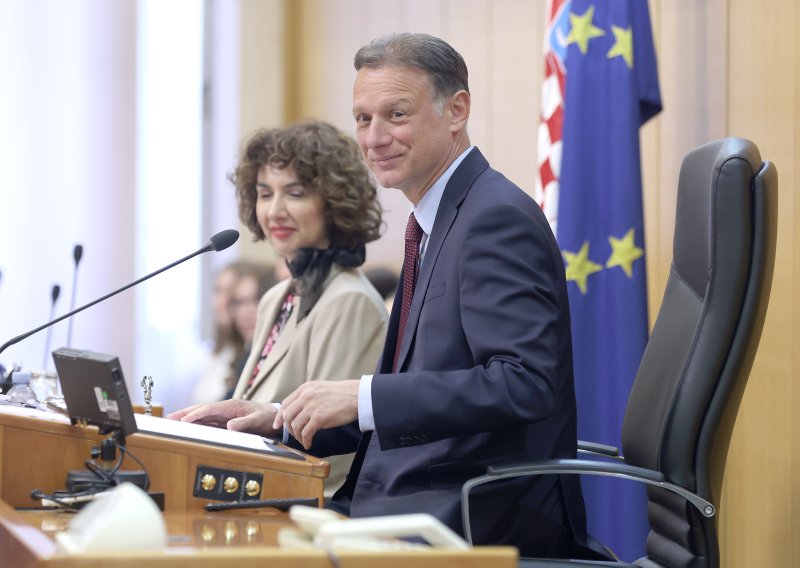 U ponedjeljak u Sabor ulazi više od 100 učenika, poznato što ih očekuje