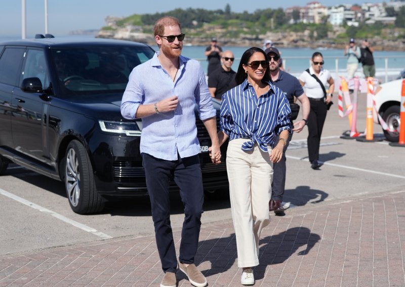 S ovom kombinacijom nema greške, a torba je pun pogodak