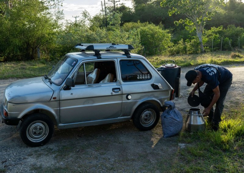 Ova peglica i priča s Kube šokirala vozače diljem svijeta