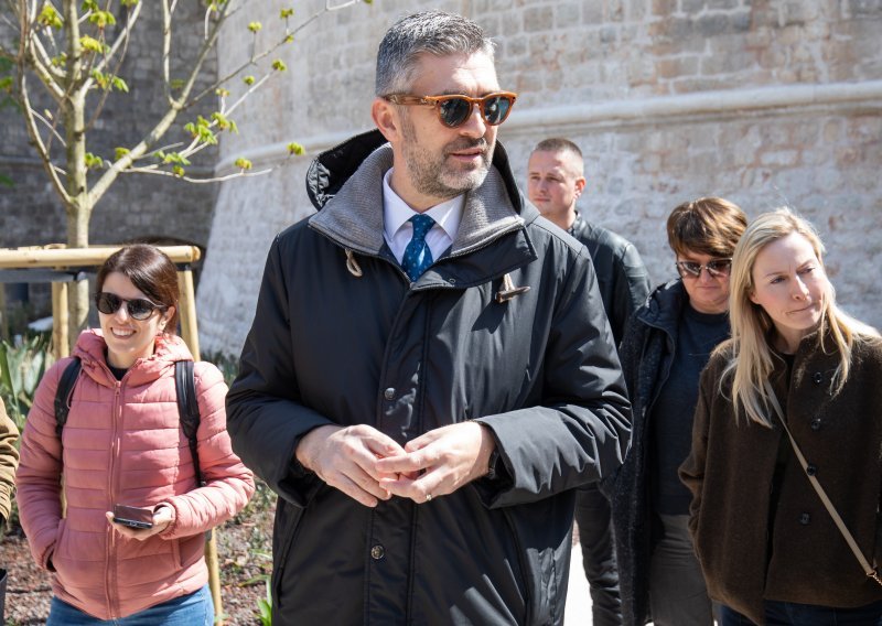 Franković podržao Butkovićeve prijedloge za taksiste, oglasio se i Bolt: Ne toleriramo nepravilnosti u sustavu