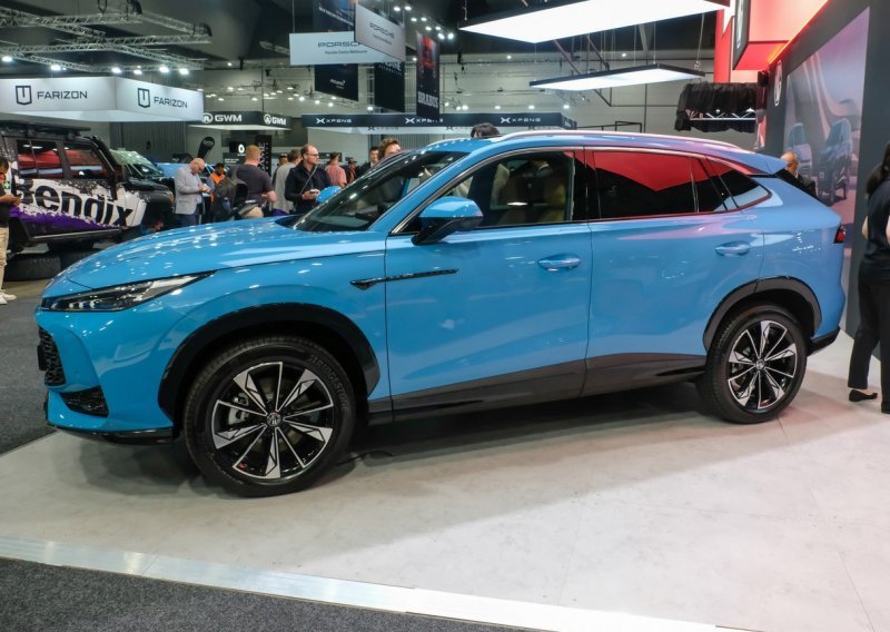 Je li ovo novi hit među obiteljskim SUV-ovima? Kinez napada Tiguan i Qashqai