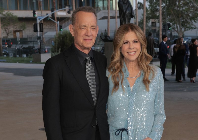 U braku su gotovo 40 godina: Tom Hanks ukrao pozornost sa suprugom