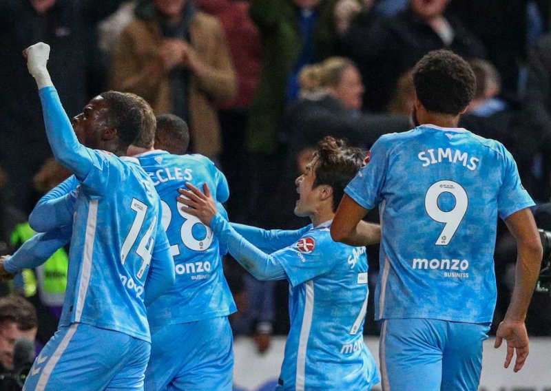 Kultni klub 25 godina nije bio u Premier ligi: Sada ih je legenda na klupi tamo vratila