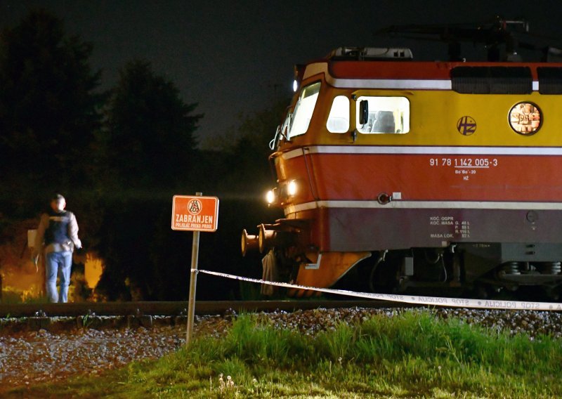 Vlak naletio na dvije žene u Slavonskom Brodu: Obje su poginule