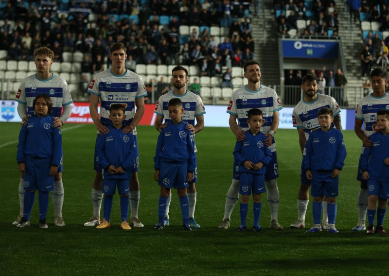 Osijekov trener potvrdio loše vijesti uoči Hajduka: Bojimo se da je teža ozljeda