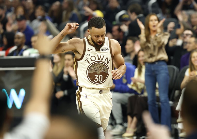 Ludnica u NBA play-inu! Golden State nije uspio proći
