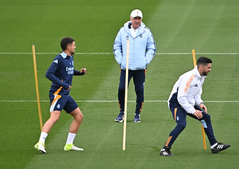 Real sprema veliki rez nakon debakla u Ligi prvaka: Ancelottijev miljenik već pregovara s neočekivanim klubom