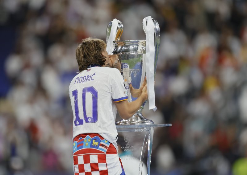 Modrić ispisuje povijest: Ovu nagradu je dobio 13. put zaredom