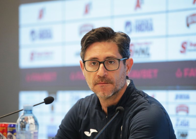 Trener Rijeke nakon derbija s Dinamom prozvao HNS: 'Natjecanje mora biti fer'