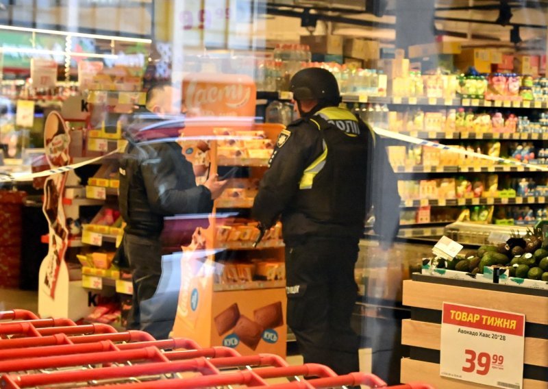 Pucao na prolaznike pa se zabarikadirao u dućan, šest mrtvih: 'Ovo je teroristički napad'