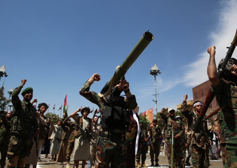 Prijeti nova blokada svijeta: Hutisti žele zatvoriti ključni morski prolaz