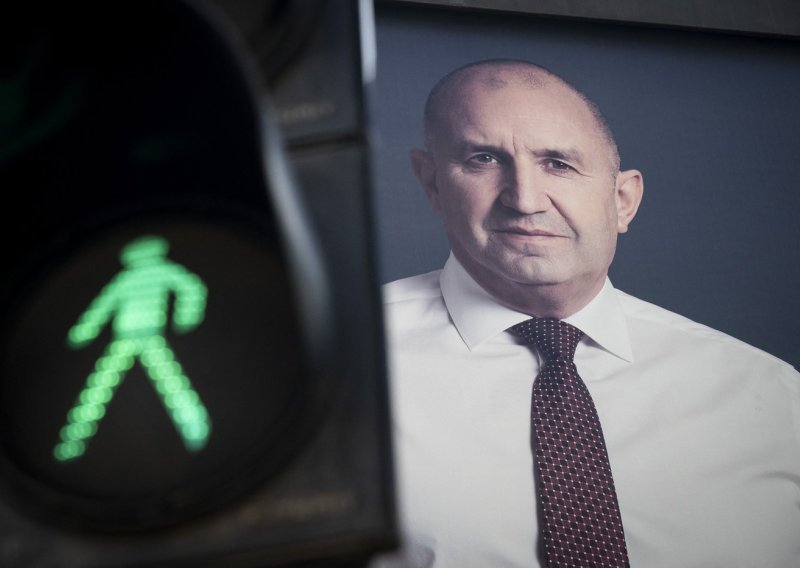 Bugarska bira vlast osmi put: Hoće li Europa dobiti novog Orbana?