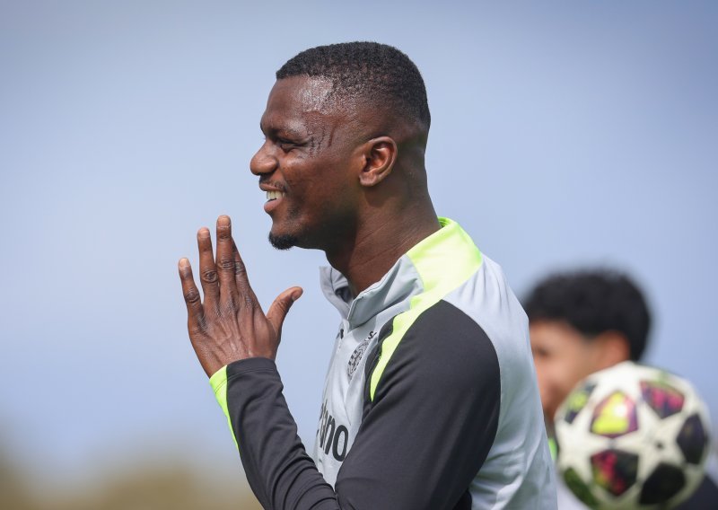 Bayern izgleda sve moćnije: Sprema dva poteza koja bi mogla uzdrmati tržište