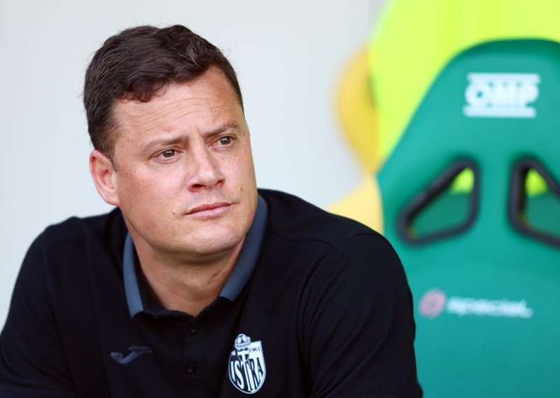 Istra smijenila trenera!