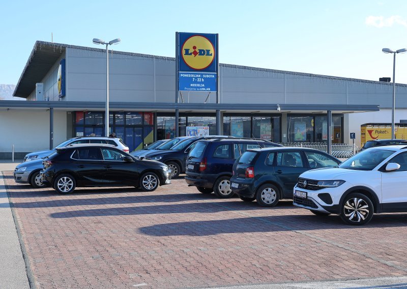 Ne mogu dočekati: Crnogorci organiziraju ture do Lidla u Hrvatskoj