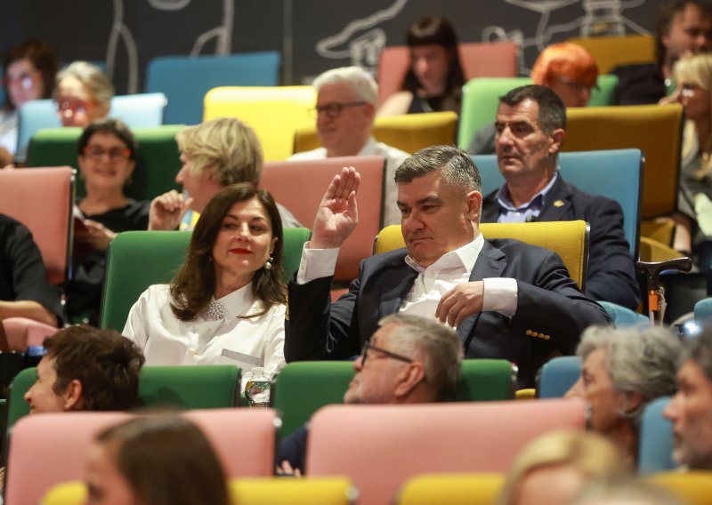 Film na temu AI-a otvorio ZagrebDox, došao i Milanović sa suprugom