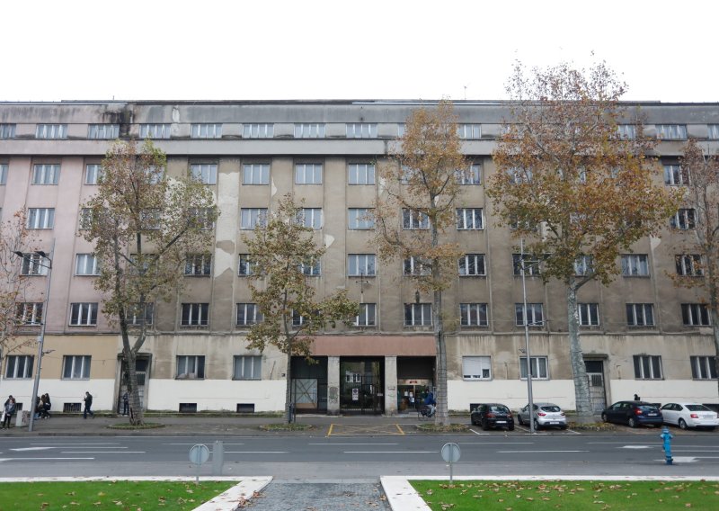 Zgrada HAZU-a na Trgu žrtava fašizma i dalje bez kupca